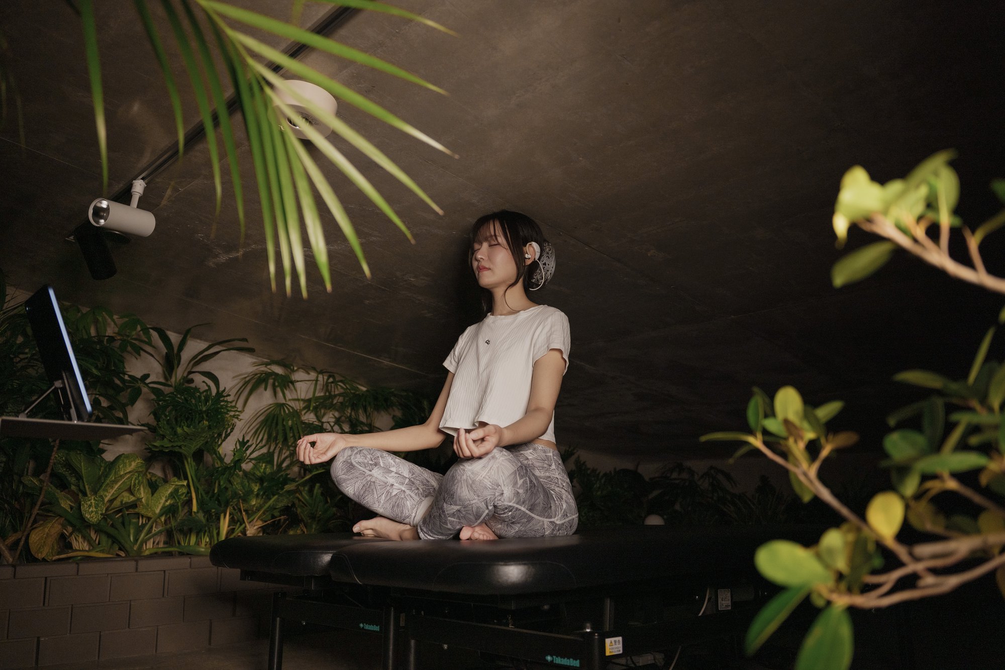 The meditation room at AFRODE CLINIC, Omotesando Tokyo